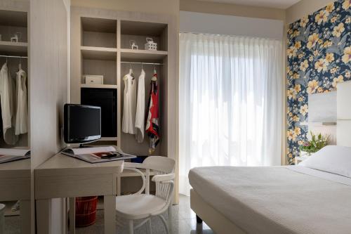 Hotel Corona