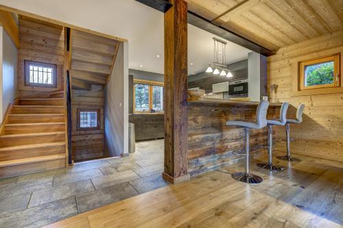 Chalet Planards 2 - image 2