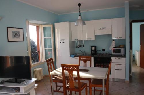  Appartamento De Angeli in Laveno-Mombello
