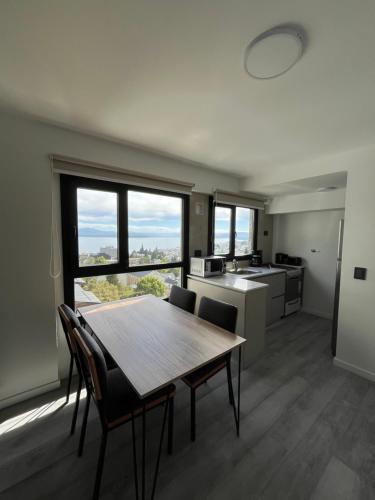 Departamento con vista al lago