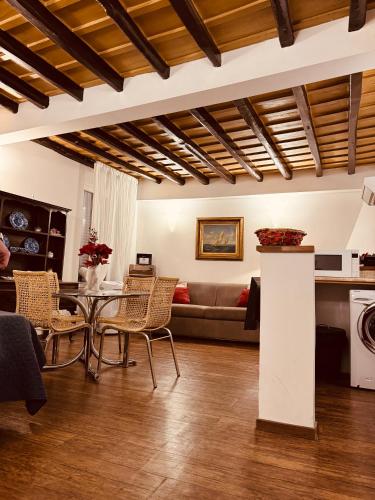 Loft In Rome Termini-Colosseum, Рим (фото 3)