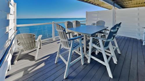 Put-in-Bay Waterfront Condo #113 in Put-in-Bay, USA