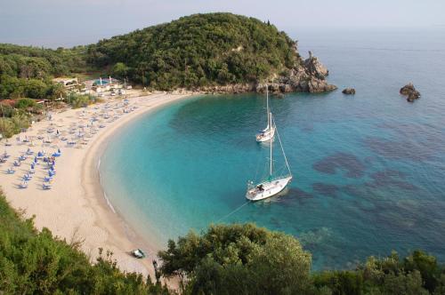 Sports and activities, Aspri Villa in Ammoudia