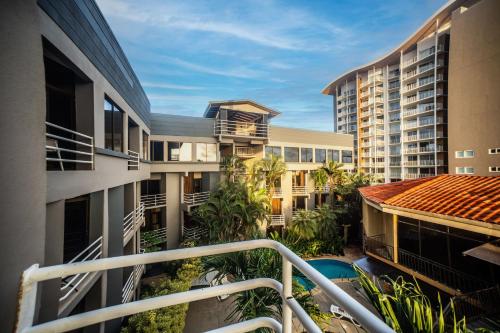 נוף חוץ, Balcon del Mar Beach Front Hotel in האקו