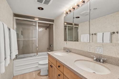Chateau Eau Claire Unit 1 - image 9