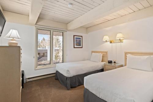 Chateau Roaring Fork Unit 7 - image 6