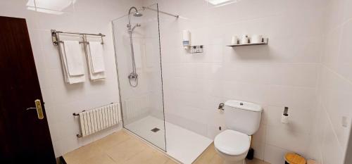 Twin room, private bathroom