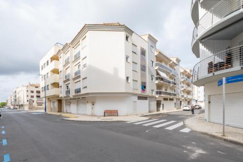 Two-Bedroom Apartment room in Apartamento Mestral 4