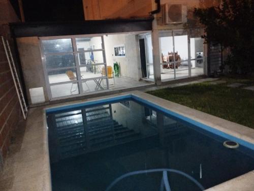 Peldbaseins, Casa de Fin de semana in Maria Grande