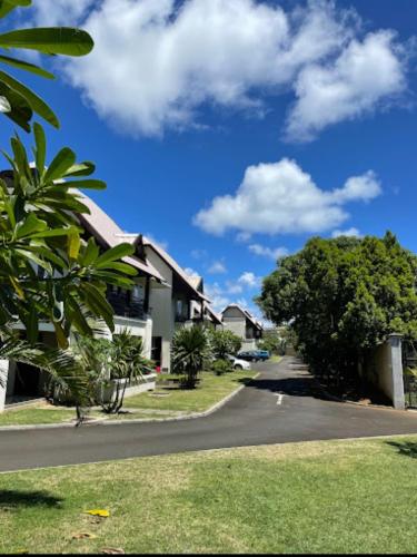 Spacious Secure Villa