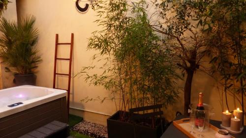 CosyRouen Jacuzzi Parking gratuit - image 2