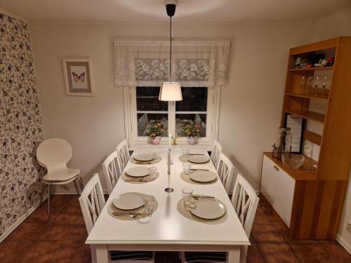 Létesítmények, Villa i Vega in Opp-Norrby