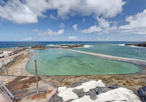 El Barco Azul Sunset in ลาลากูน่า