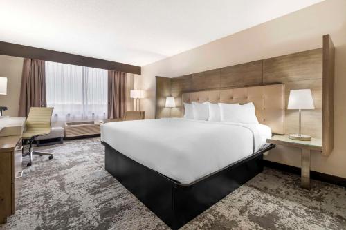 Best Western Brooklyn Center Hotel & Conference Center in Brooklyn Center, USA