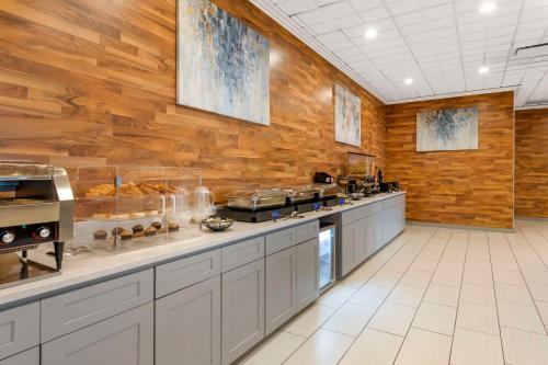 Comfort Inn Brooklyn Center - 식음료(F&B)