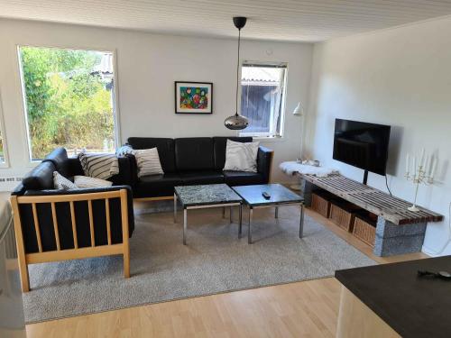 Facilities, Lovely Cottage Full Of Holiday Atmosphere in Rodby