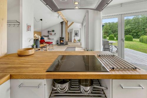 المرافق, Scenic Summer House Near Quiet Lapping Waves in Kirke-Hyllinge