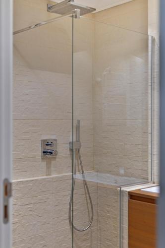 Four-Bedroom Apartment image 9