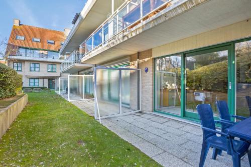 Four-Bedroom Apartment image 6