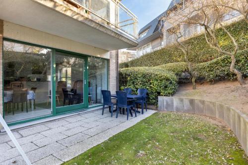 Four-Bedroom Apartment image 7