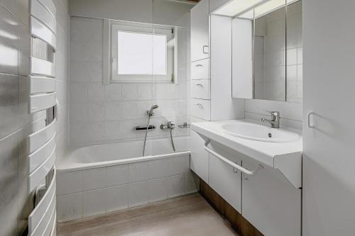 Tzand Gv04 - image 4