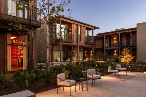 Létesítmények, Hotel Saint Augustine near Menil Gyűjtemény