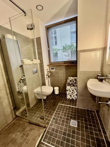 FeWo im Nollendorfkiez, 2 Zimmer, Küche, Bad,, Berlin (photo 8)