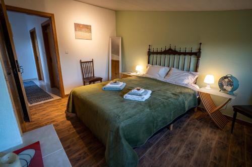 Raposeira Bed & Breakfast chambre d'hôte Alqueidão de Maçãs de Dona Maria
