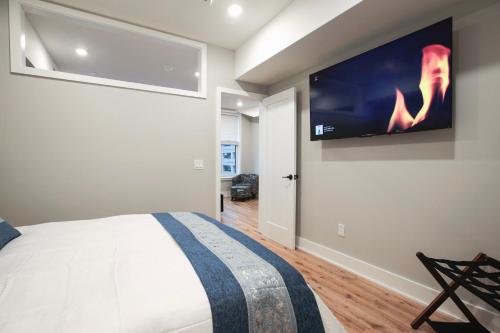 Queen Suite image 8