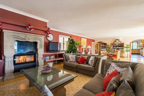 TheBougainVilla our Oceanview Villa in the Hills in Boliqueime