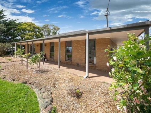 Dārzs, Macedon Country Stay in Romsey