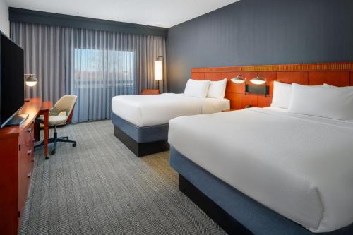 1 queen bed