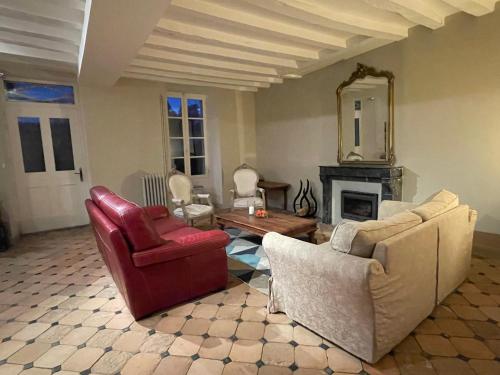 Manoir des Rosiers in Noyant-La-Plaine