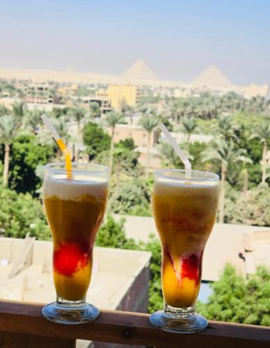 Pyramids Sunshine View