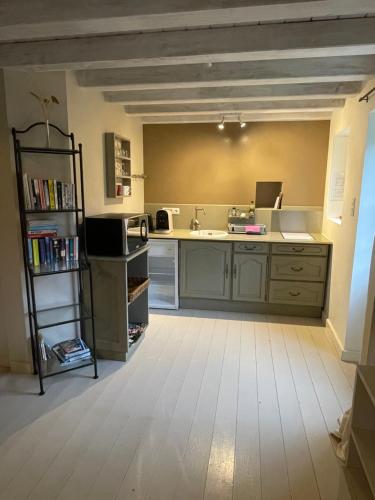 virtuve, Le petit Pavillon in Noyant-La-Plaine