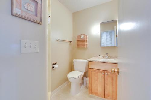 2BR Lincoln City Condo with Patio and Ocean Views! - image 6
