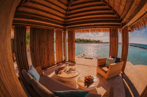 Vybavení, Renaissance Wind Creek Aruba Resort in Oranjestad