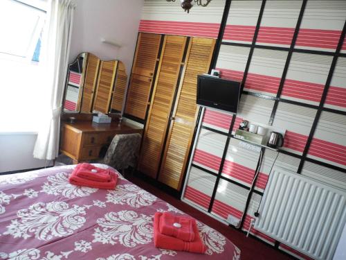 Happy Days Guesthouse - main image