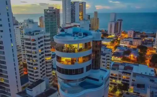 Emerald PentHouse