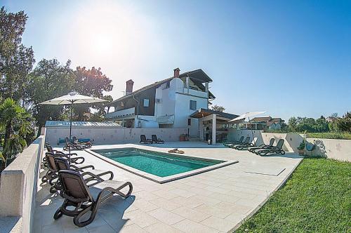 Villa Paolija App4