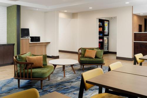 ردهة, Fairfield by Marriott Inn & Suites Memphis Southaven in سوتهافين
