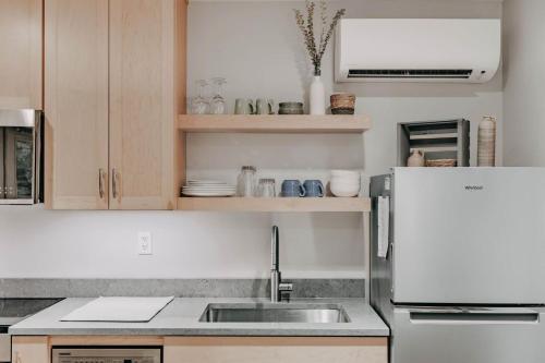 Ensuite 08 - A Newly Remodeled Studio - A Perfect Romantic Getaway, Deming (foto 8)
