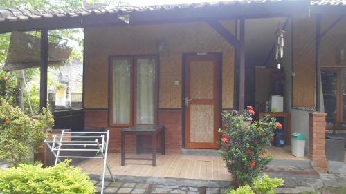 Balkong/terasse, Taman Menjangan homestay by SnorkelingMenjangan in Menjangan