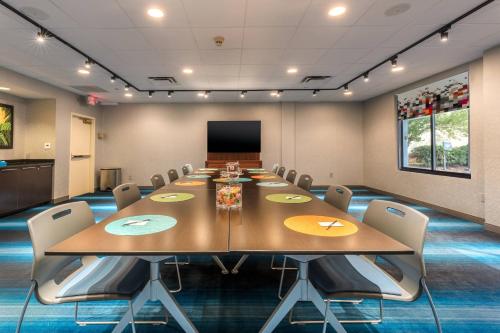 Aloft Columbia Harbison - image 6