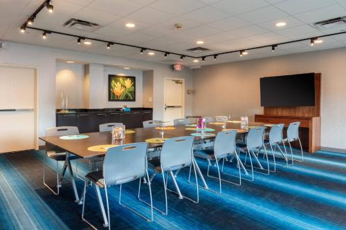Aloft Columbia Harbison - image 13