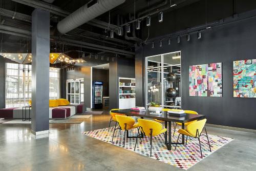 Aloft Chattanooga Hamilton Place - image 9