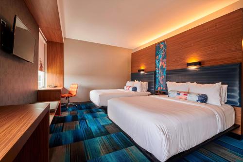 Aloft Cleveland Airport - image 11