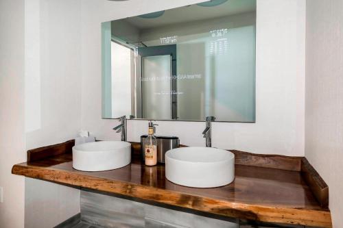 Aloft Newport on the Levee - image 8