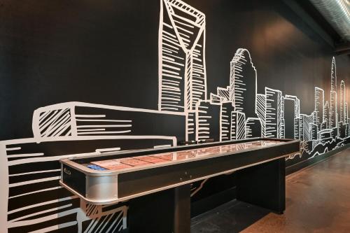 Aloft Charlotte City Center - image 6