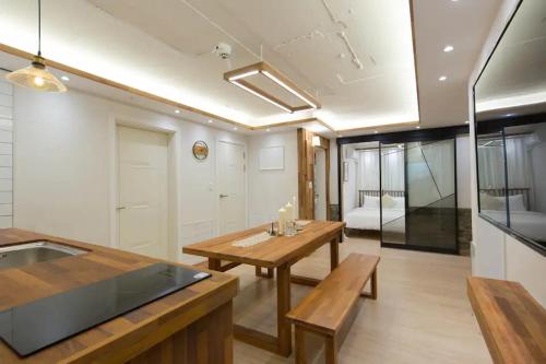 5 The fortune Hongdae 4BR&3Bath Free wifi Hongik University station